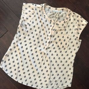 LOFT Silk like short sleeve paisley blouse